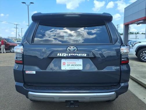 2024 Toyota 4Runner TRD Off Road