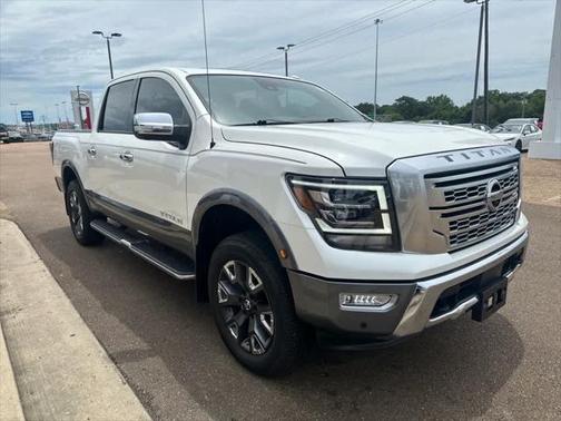 2021 Nissan Titan Platinum Reserve
