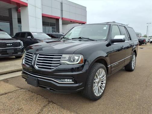 2016 Lincoln Navigator Select