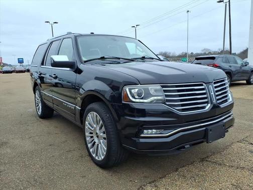 2016 Lincoln Navigator Select
