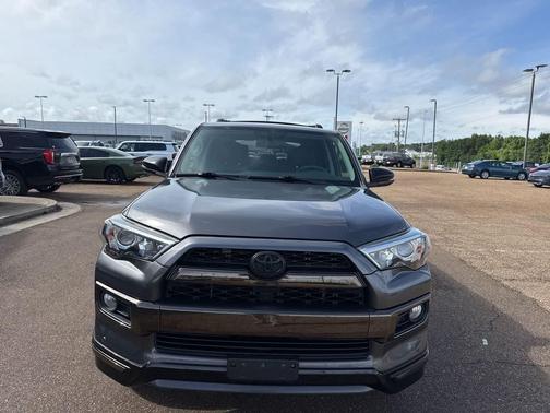 Magnetic Gray Metallic 2019 Toyota 4Runner Limited