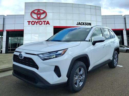 2022 Toyota RAV4 Hybrid XLE