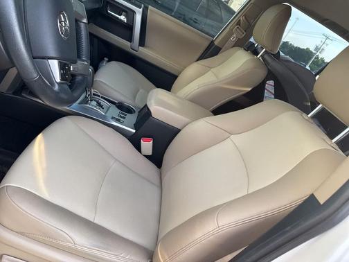 Ice Cap 2023 Toyota 4Runner SR5 Premium