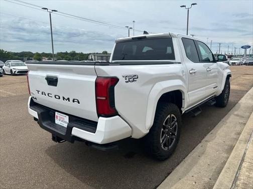 2025 Toyota Tacoma TRD Sport