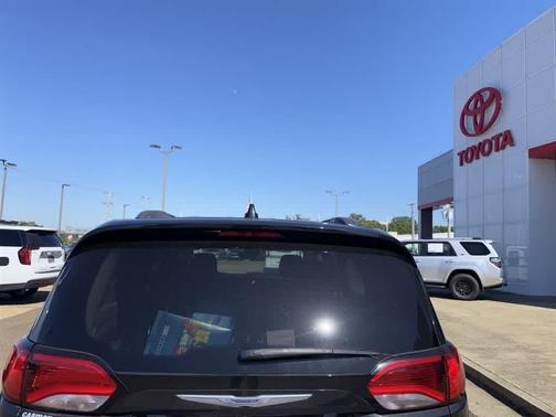 2020 Chrysler Pacifica Touring-L Plus