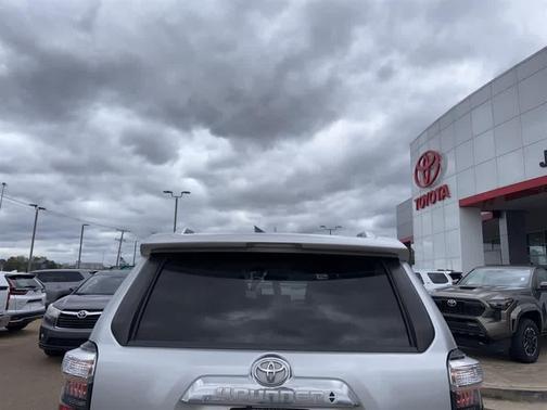 2020 Toyota 4Runner Limited