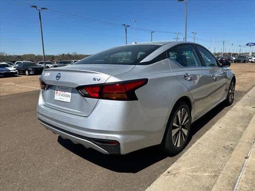 2022 Nissan Altima 2.5 SV