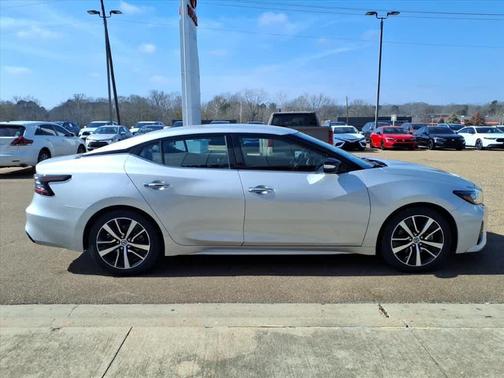 2021 Nissan Maxima 3.5 SV