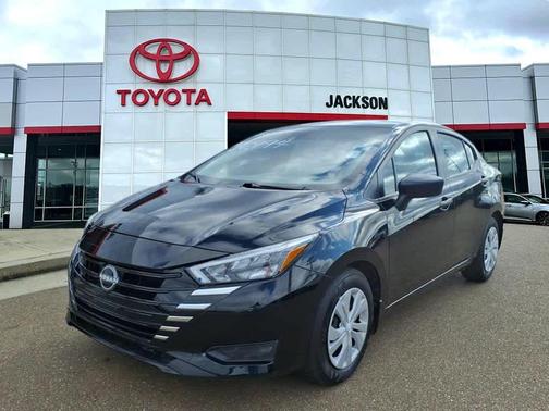 2025 Nissan Versa 1.6 S