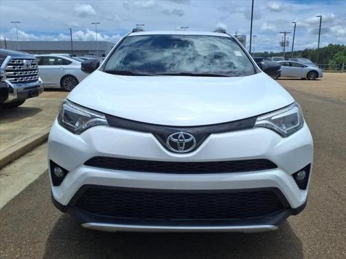 2016 Toyota RAV4 SE