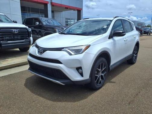 2016 Toyota RAV4 SE