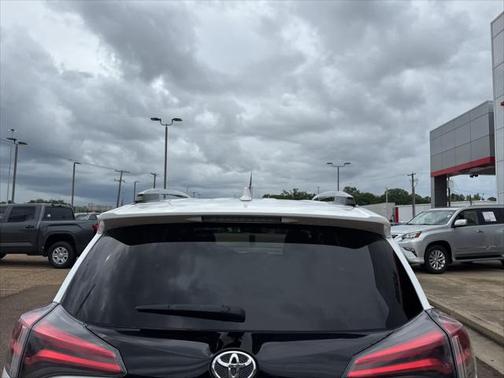 2016 Toyota RAV4 SE