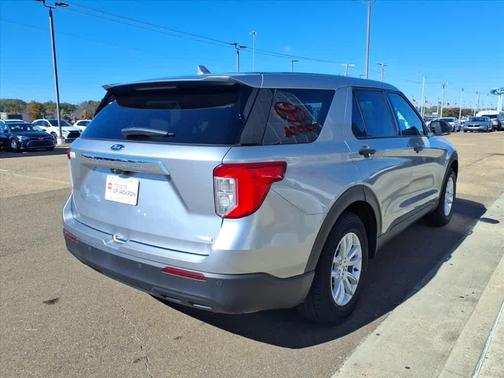 2020 Ford Explorer Base