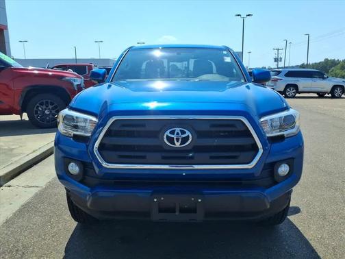 2017 Toyota Tacoma SR5