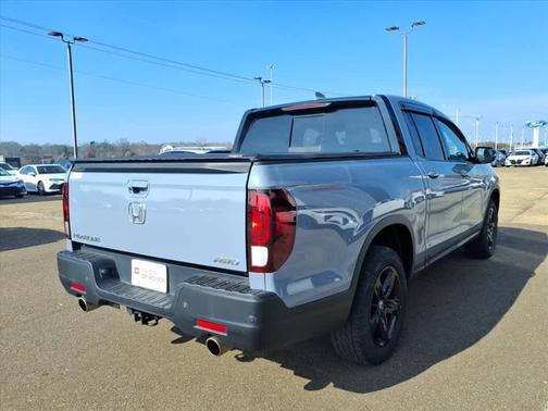 2023 Honda Ridgeline Black