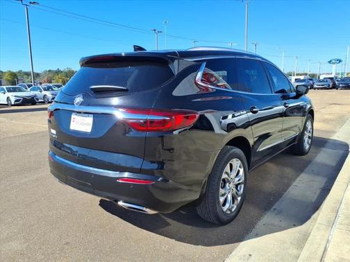 2021 Buick Enclave FWD Avenir