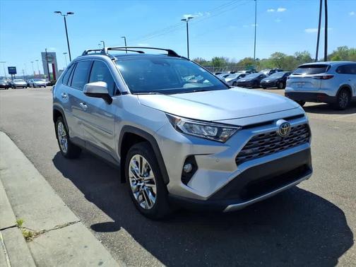 Silver Sky Metallic 2019 Toyota RAV4 Limited