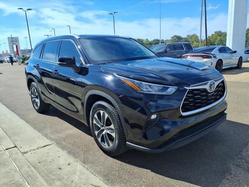 2020 Toyota Highlander Hybrid XLE