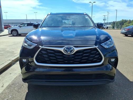 2020 Toyota Highlander Hybrid XLE