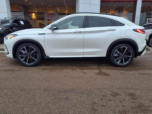 2023 INFINITI QX55 LUXE