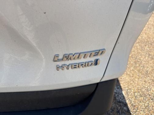 Wind Chill Pearl 2024 Toyota RAV4 Hybrid Limited