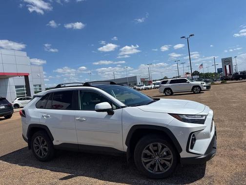 Wind Chill Pearl 2024 Toyota RAV4 Hybrid Limited