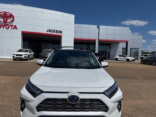 Wind Chill Pearl 2024 Toyota RAV4 Hybrid Limited