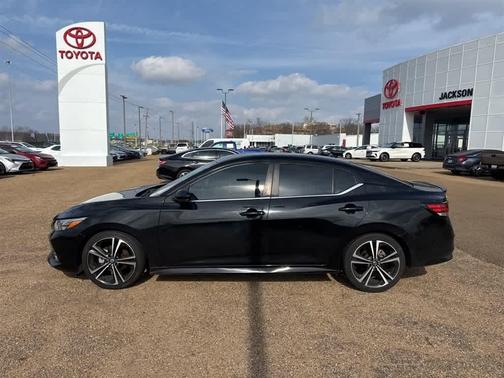 2021 Nissan Sentra SR