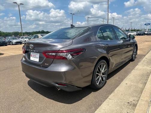 2023 Toyota Camry XLE