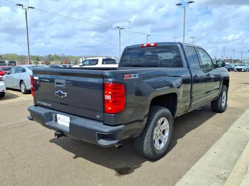2017 Chevrolet Silverado 1500 2LT