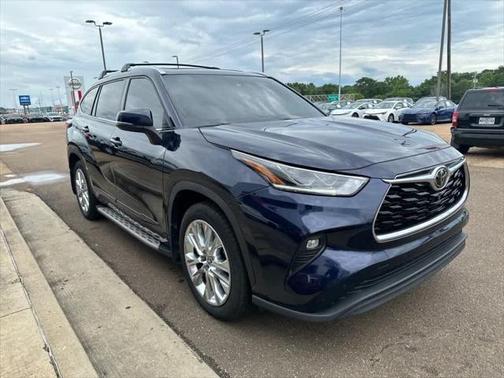 2022 Toyota Highlander Limited