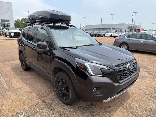 Crystal Black Silica 2025 Subaru Forester Wilderness