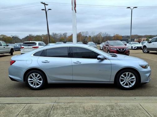 2017 Chevrolet Malibu 1LT