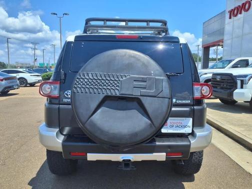 2014 Toyota FJ Cruiser Base