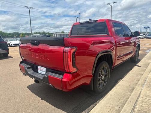 2024 Toyota Tundra Hybrid Platinum
