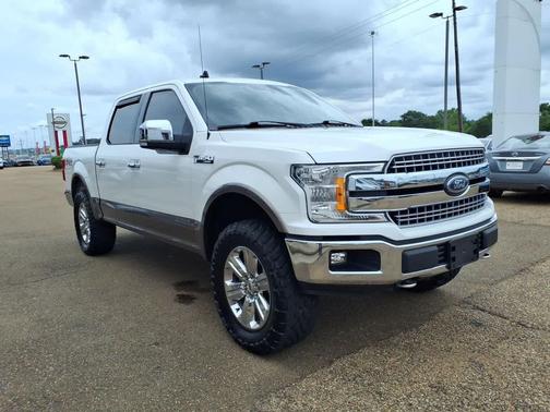 STAR WHITE METALLIC TRI-COAT 2020 Ford F-150 Lariat