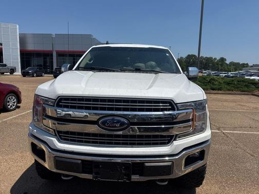 STAR WHITE METALLIC TRI-COAT 2020 Ford F-150 Lariat