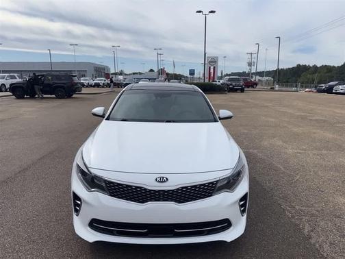 2016 Kia Optima SXL Turbo