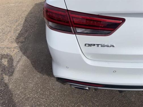 2016 Kia Optima SXL Turbo