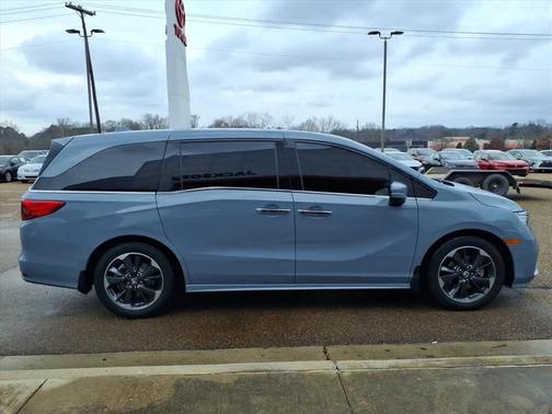 2023 Honda Odyssey Elite