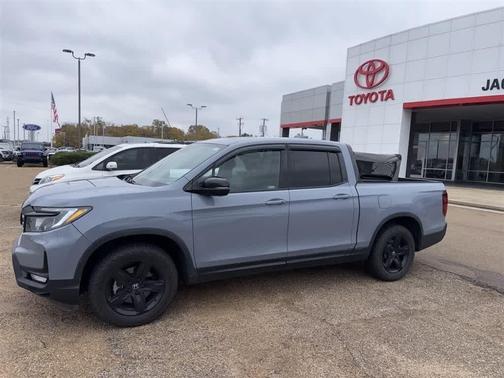 2023 Honda Ridgeline Black