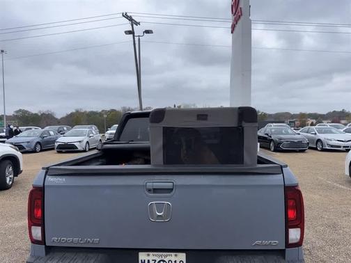 2023 Honda Ridgeline Black