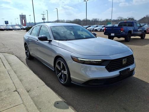 2023 Honda Accord Hybrid Base