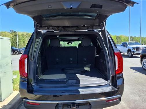 2023 GMC Yukon XL 4WD AT4