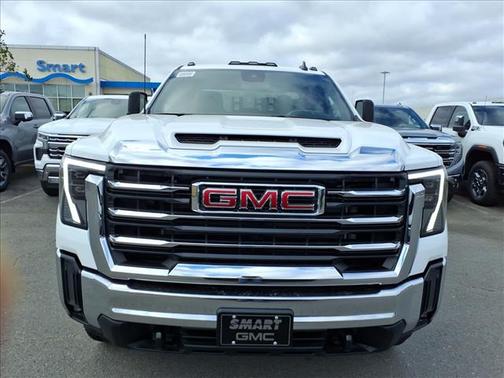 2026 GMC Sierra 2500 SLE