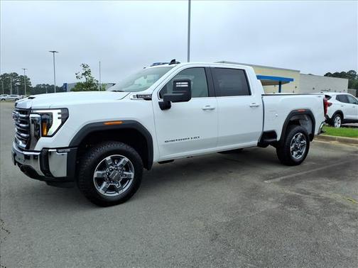 Summit White 2026 GMC Sierra 2500 SLE