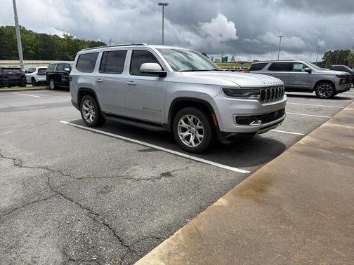 Silver Zynith 2022 Jeep Wagoneer Series II 4x2