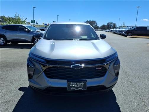 Sterling Gray Metallic 2026 Chevrolet Trax FWD 2RS