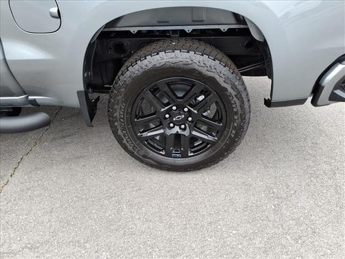 STERLING METALLIC 2026 Chevrolet Silverado 1500 RST