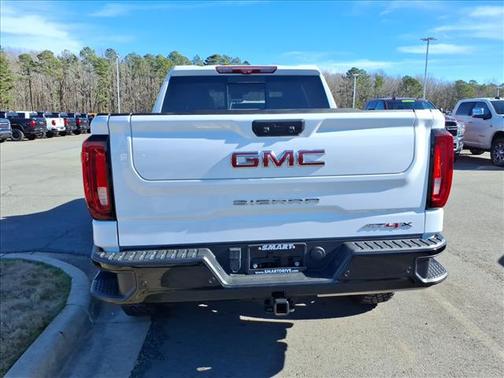 2023 GMC Sierra 1500 AT4X
